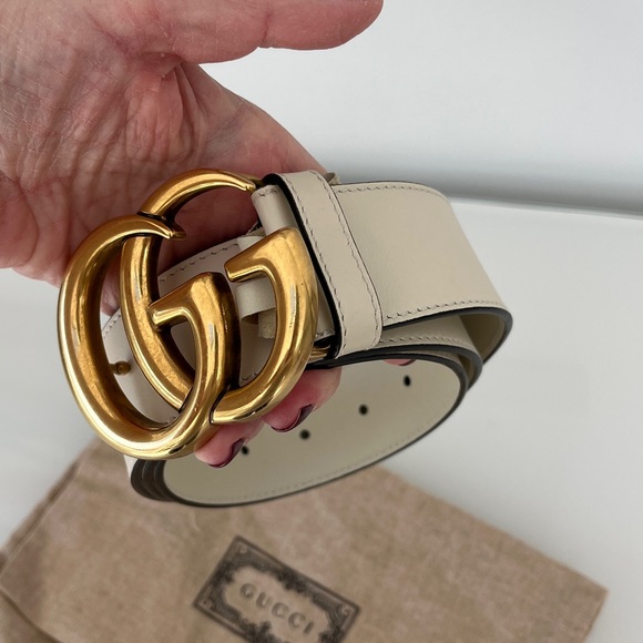 Reversible GG Marmont belt in beige Supreme and ivory  AUTHENTIC Gucci GG Marmont Wide Belt White Ivory Leather